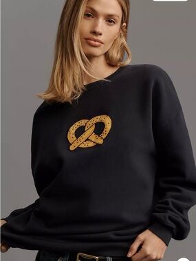 KULE Oversized Navy Pretzel Crewneck Sweatshirt XL Like new